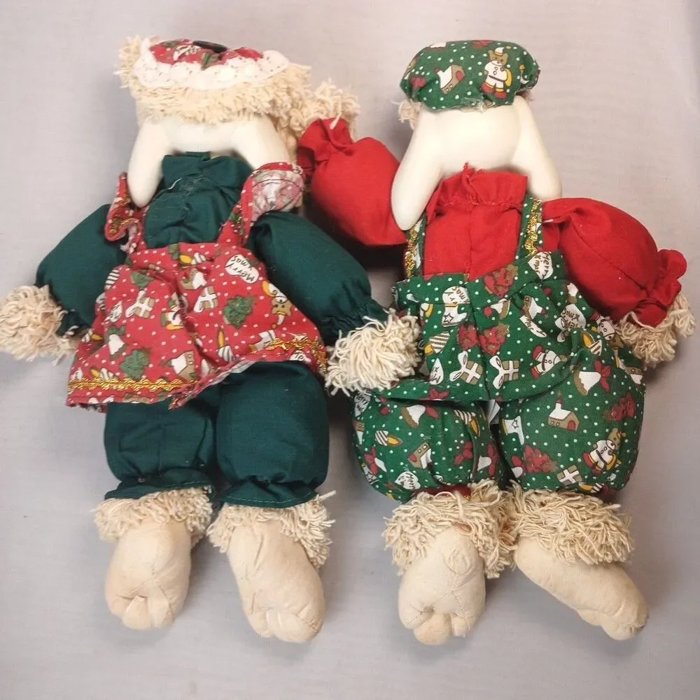 House Of Lloyd Christmas Around the World Hip and Hop Porcelain Bunny Set W/Box